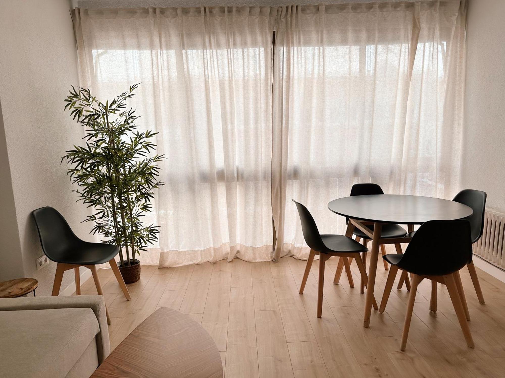 Center Flat Mezquita Apartment Cordoba Luaran gambar